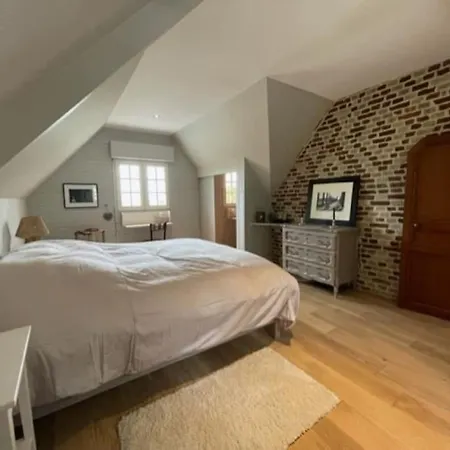 La Petite Maison Dans La Vallee D Auge Saint-Étienne-la-Thillaye Exterior foto