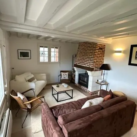 La Petite Maison Dans La Vallee D Auge Saint-Étienne-la-Thillaye Exterior foto